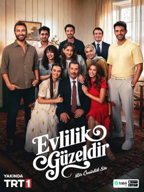 پوستر Evlilik Güzeldir
ازدواج زیباست